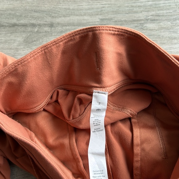 Lululemon High Waisted Ready To Rulu Jogger - Picture 7 of 7